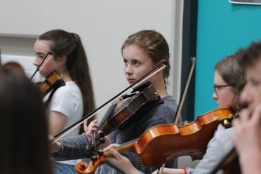 The West of Ireland’s Newest Youth Orchestra seeks young string players for 2018