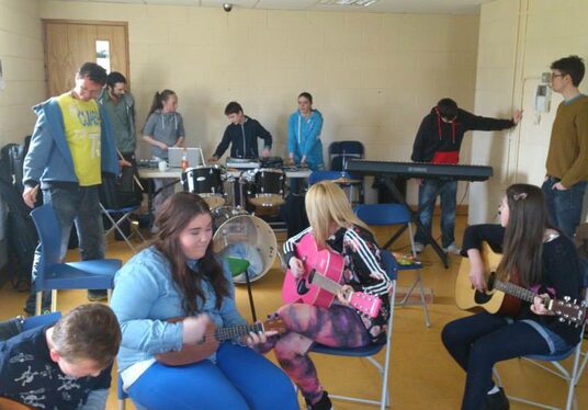 Music Generation Limerick City arrange a mass music jam at the Southhill Area Centre!
