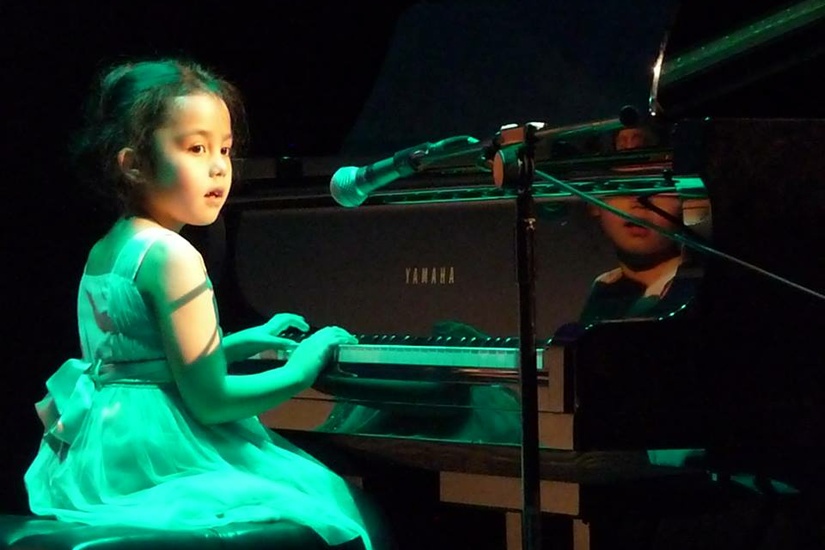 MG Clare Christmas image